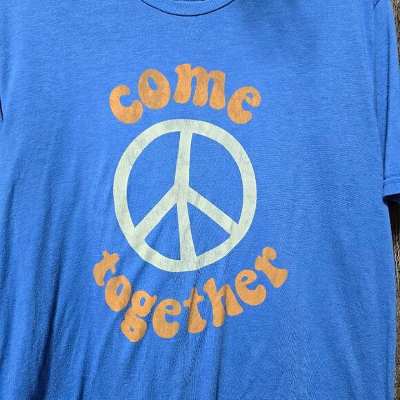 Be Hippy Blue Come Together Peace Sign Graphic T-Shirt Unisex - Picture 2 of 5